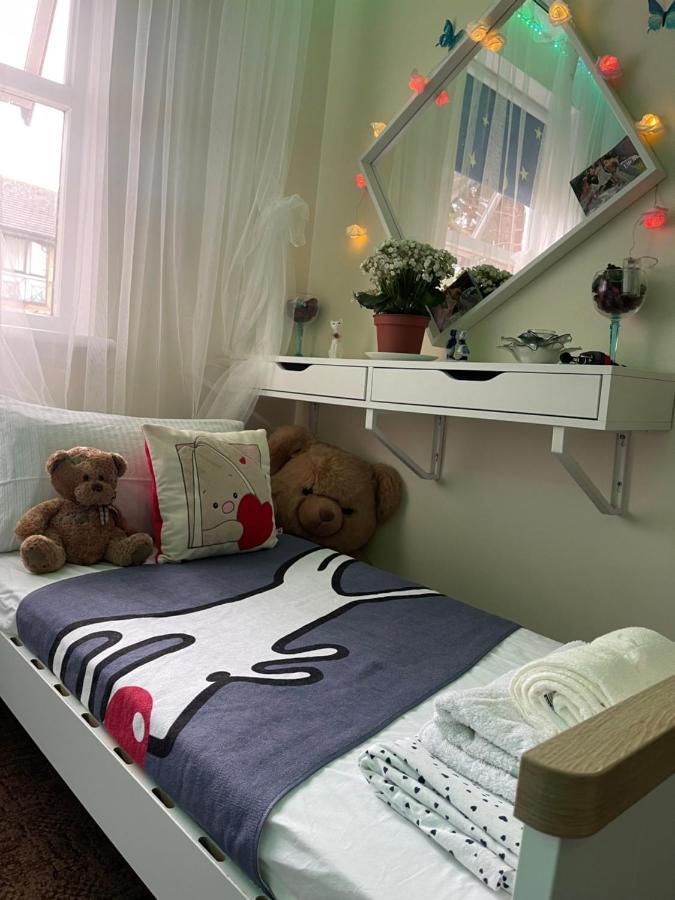 Dream Room ลอนดอน ภายนอก รูปภาพ